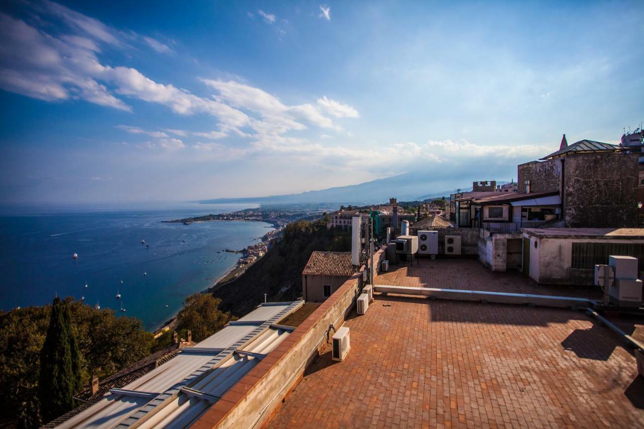 Skyline Appartament Taormina Buitenkant foto