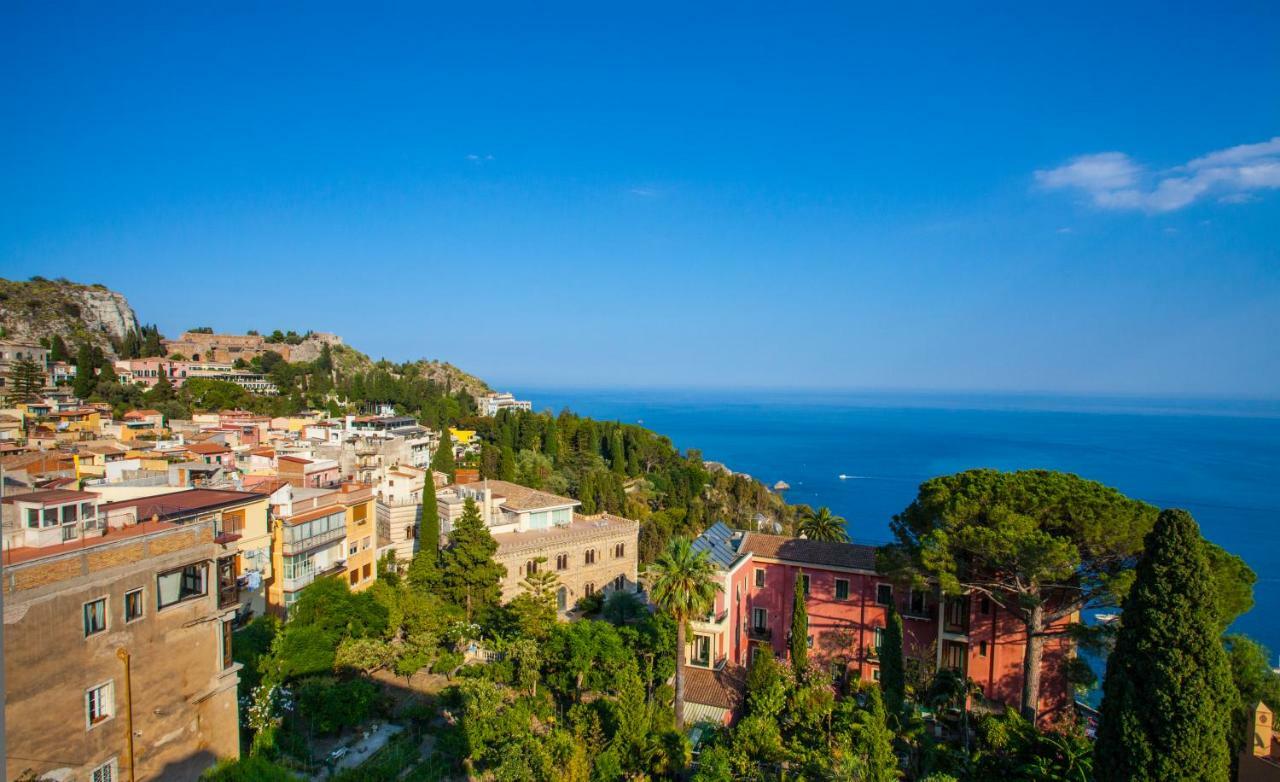 Skyline Appartament Taormina Buitenkant foto